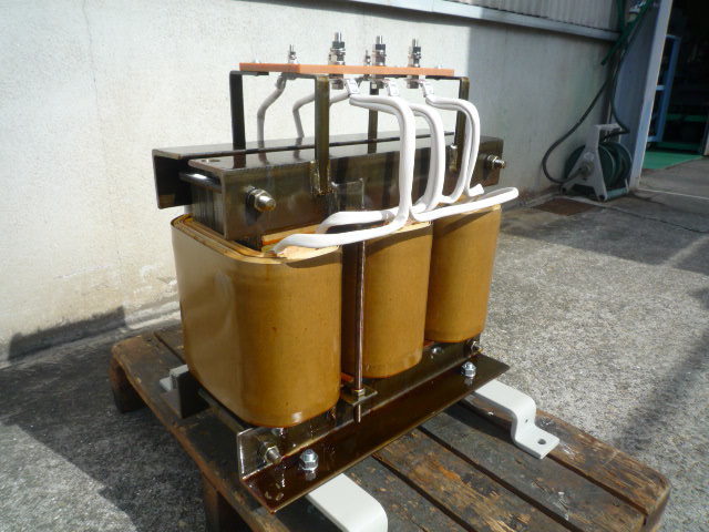 三相400Vから200Vにするダウン（降圧）トランス - BMB